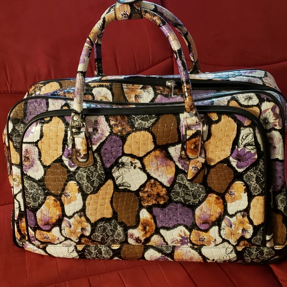 Roll Aboard Mellow World Suitcase - image 1